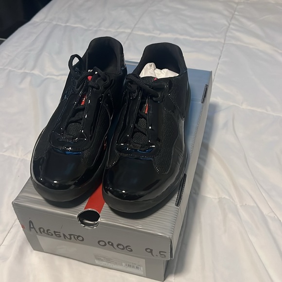 Prada Sneakers black patent leather - Picture 2 of 5